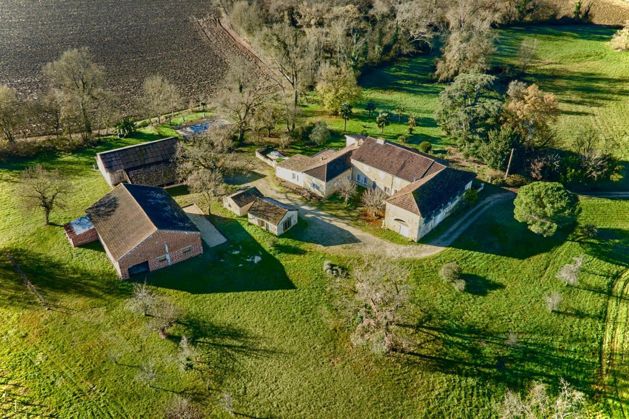 Chambres D'Hotes De Charme Avec Piscine - Le Clos Boissiere Valence-sur-Baïse Exterior foto